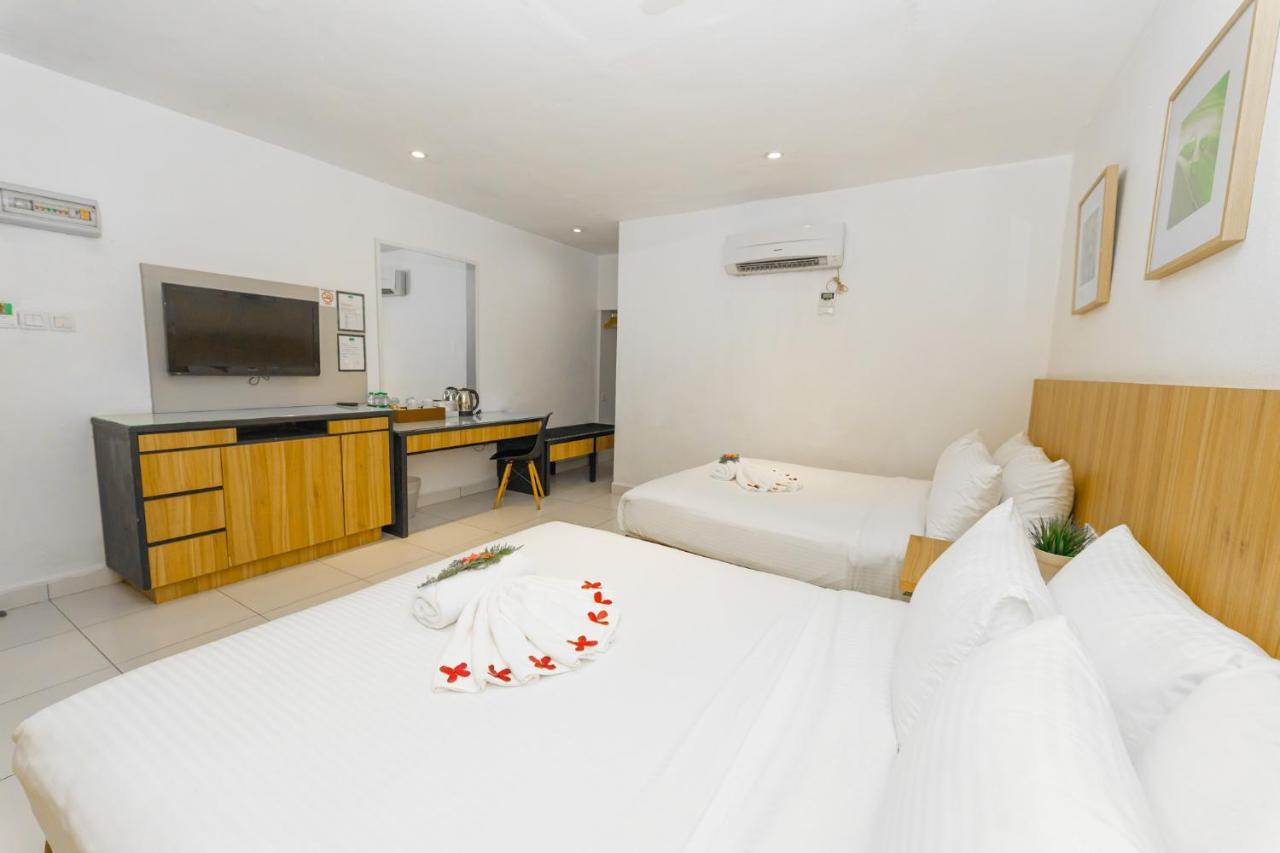 The Villa Langkawi Pantai Cenang  Ngoại thất bức ảnh